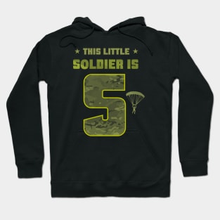 Kids 5 Year Old Soldier Birthday Gift T Shirt Military Camo 5th Hoodie